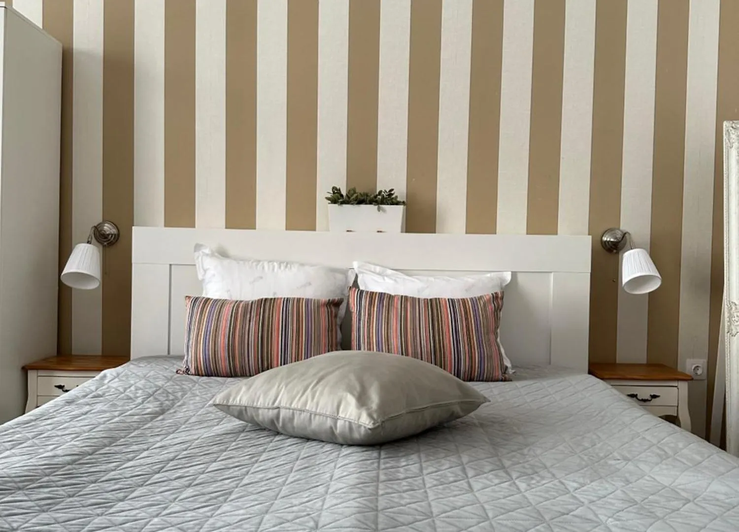 Hotel Art Varna 2*,